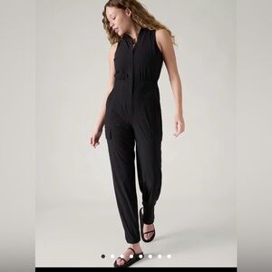 Athleta Brooklyn Utility Jumpsuit Black Size 16 NWT Cargo Pockets Athleisure